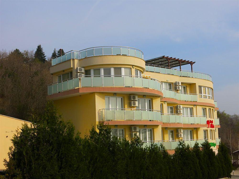 Albizia Beach Hotel Varna Exterior foto